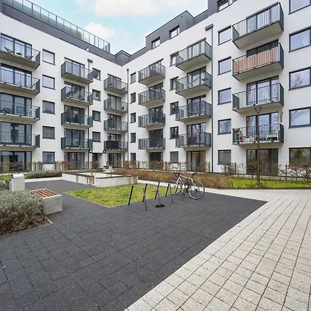 Bright & Modern Kepa Mieszczanska By Renters * Wroclaw