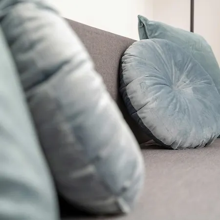 Bright & Modern Kepa Mieszczanska By Renters Daire